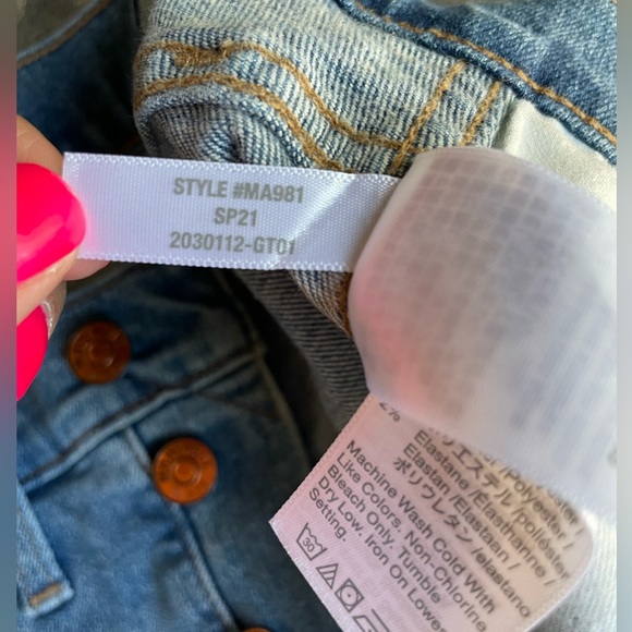 MADEWELL 10" High-Rise Skinny Jeans in Dewitt Wash:Button-Front TENCEL Denim - Picture 7 of 16